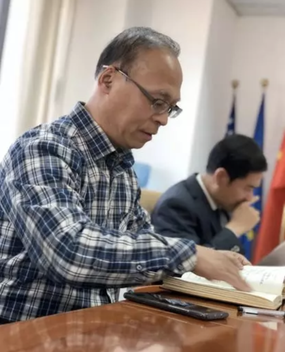 党员学习3.png